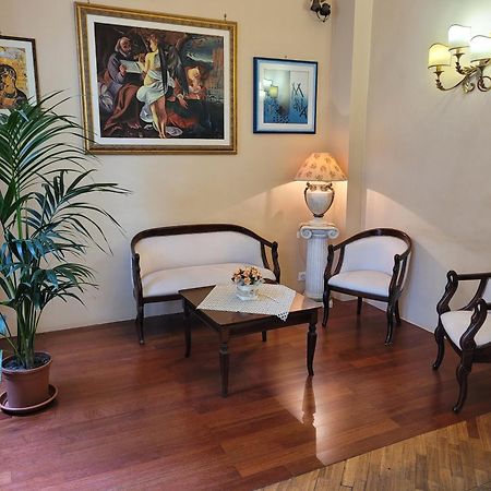 Hotel Villa Aricia Ariccia Exterior photo